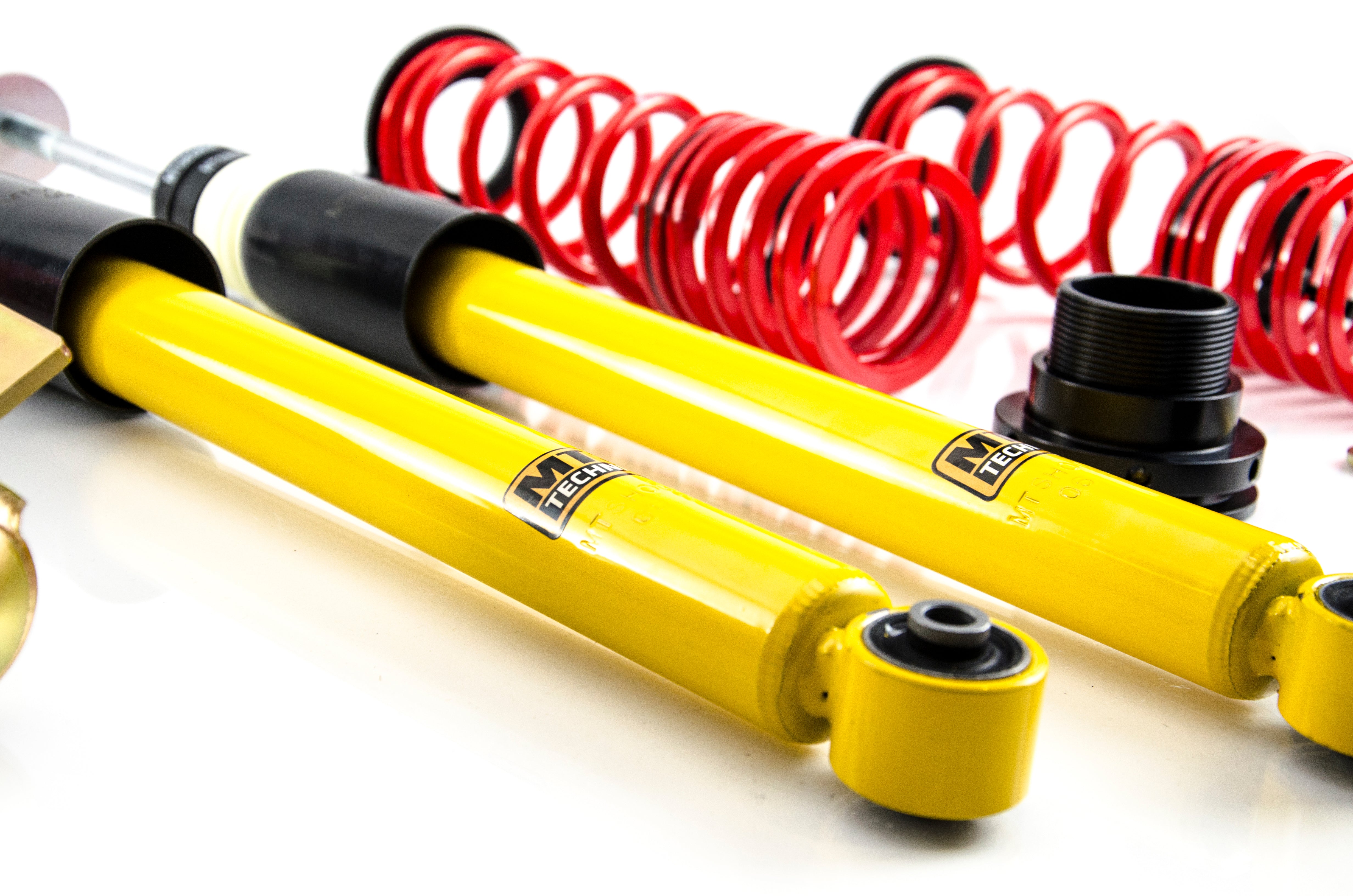 Street Coilover Kit (Gold) for Honda CIVIC Mk8 Hatchback (FN/FK)