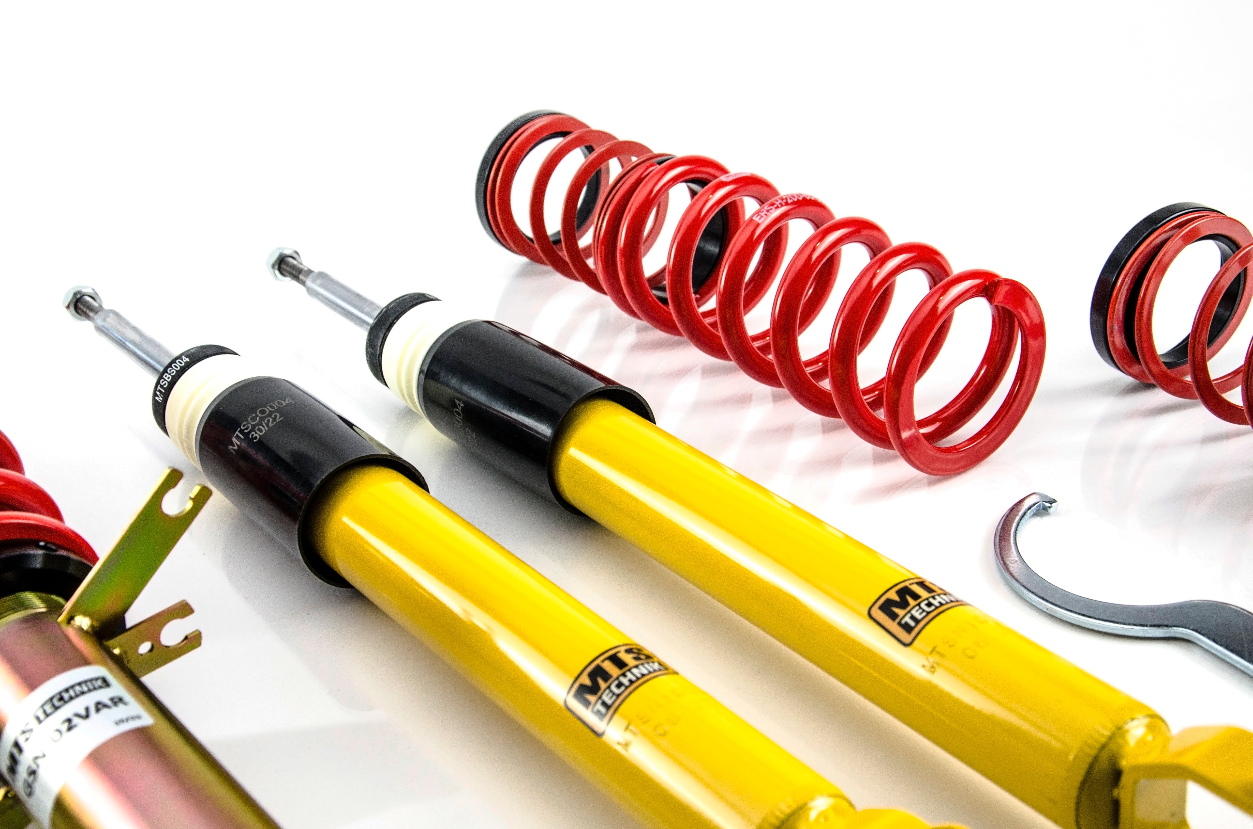 Street Coilover Kit (Gold) for Nissan 370Z Coupe (Z34)