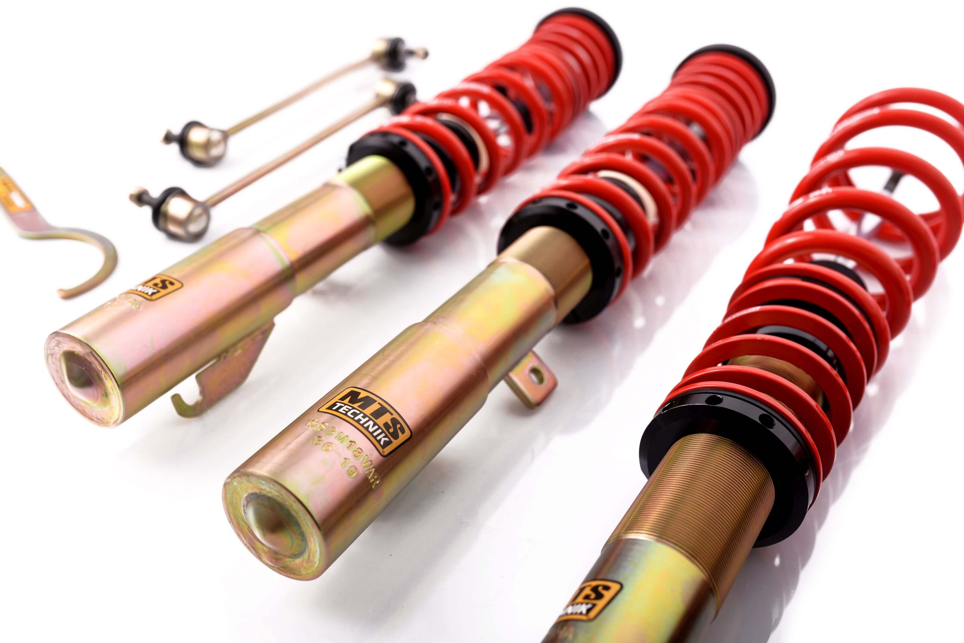 Street Coilover Kit (Gold) for BMW 7 (E38)