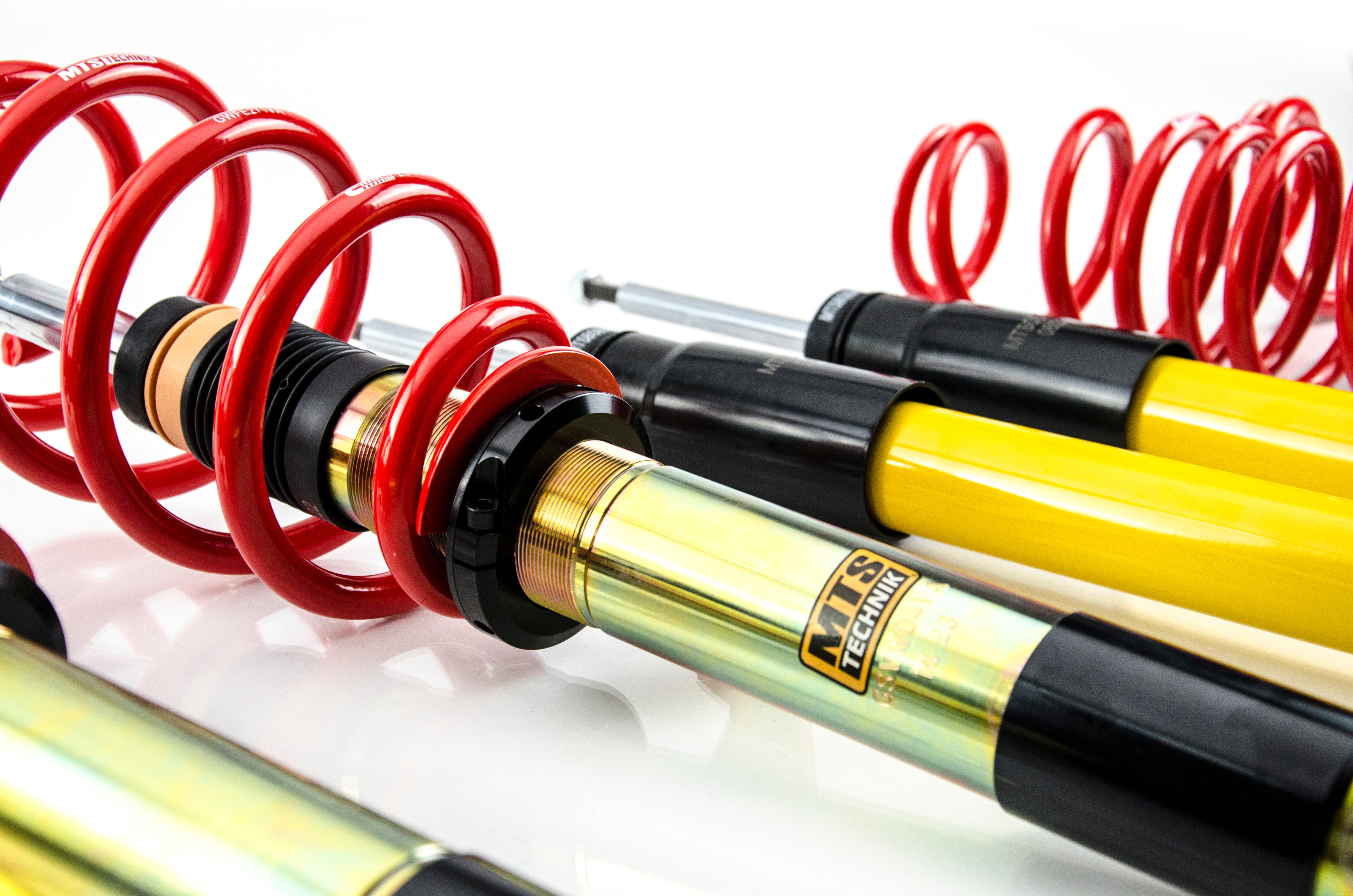 Street Coilover Kit (Gold) for Cupra FORMENTOR (KM)