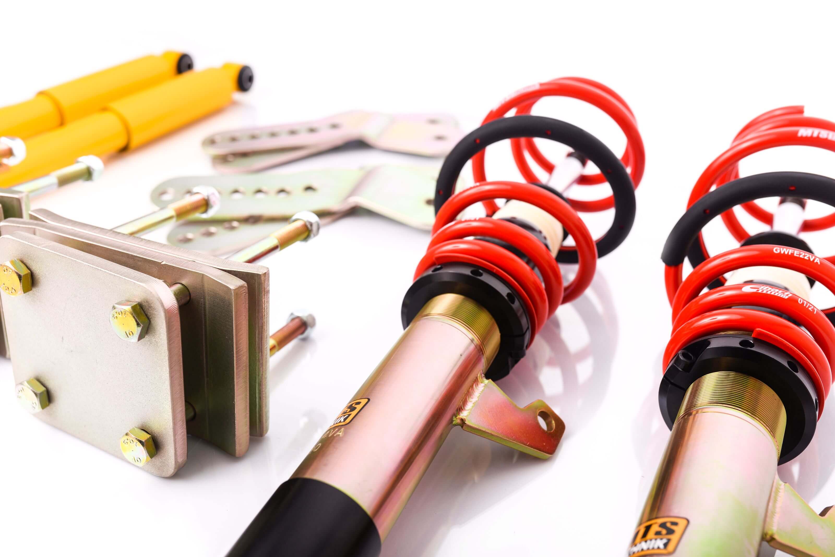 Street Coilover Kit (Gold) for Volkswagen CADDY Mk4 MPV (SAB/SAJ)