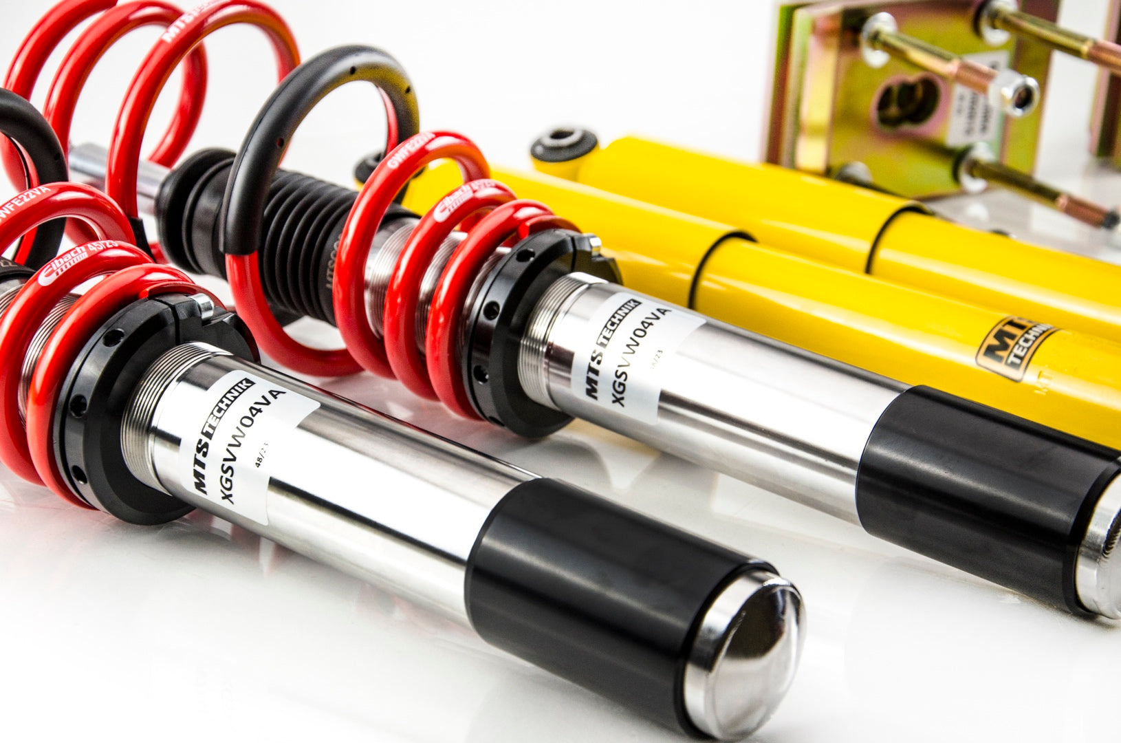 Street Coilover Kit (Gold) for Volkswagen CADDY Mk4 MPV (SAB/SAJ)